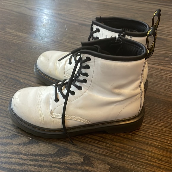 White Dr Martens booties - Picture 3 of 6